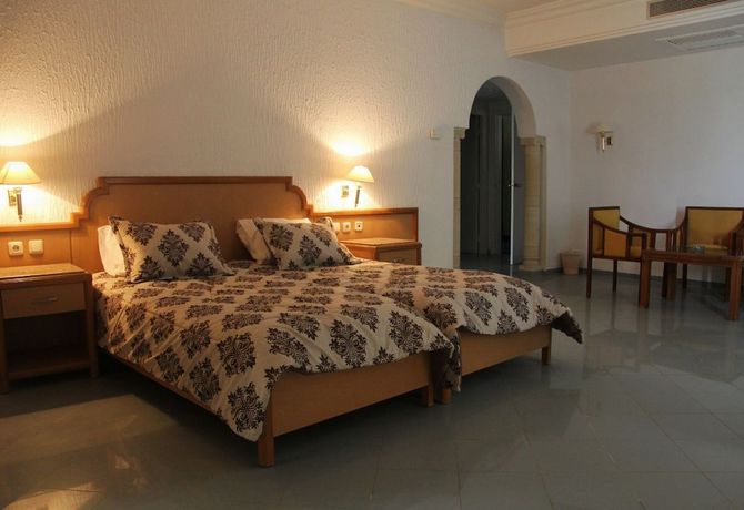 Imagen de la habitación del Hotel Royal Jinene. Foto 8