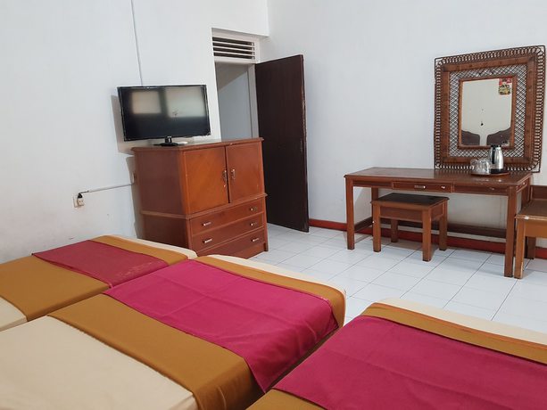 Imagen de la habitación del Hotel Royal Juanda. Foto 2
