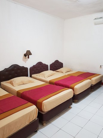 Imagen de la habitación del Hotel Royal Juanda. Foto 15