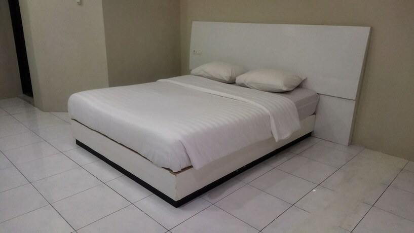 Imagen de la habitación del Hotel Royal Kencana powered by Cocotel. Foto 13