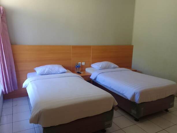 Imagen de la habitación del Hotel Royal Kencana powered by Cocotel. Foto 15