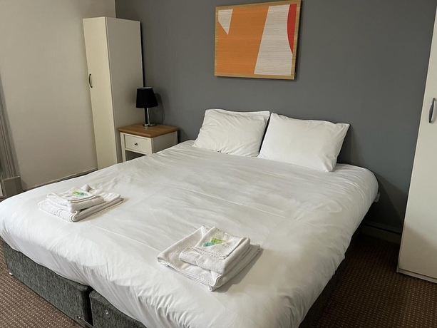 Imagen de la habitación del Hotel Royal Kettering. Foto 2