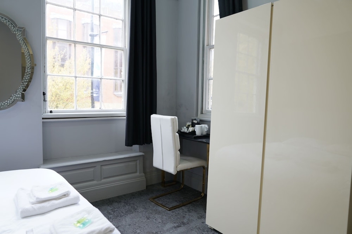Imagen de la habitación del Hotel Royal Kettering. Foto 13
