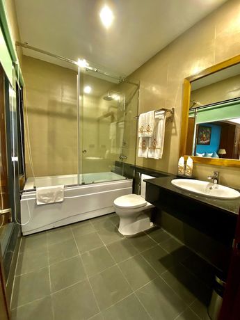 Imagen de la habitación del Hotel Royal Khanh. Foto 15