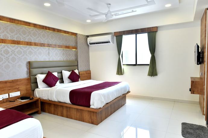 Imagen de la habitación del Hotel Royal King by Sky Stays. Foto 4