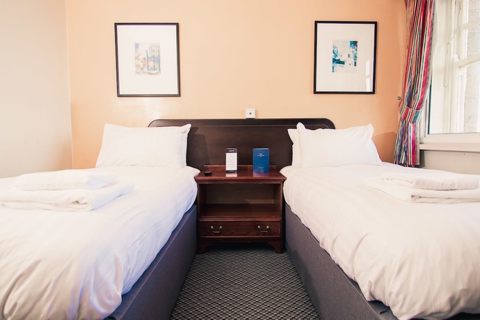 Imagen de la habitación del Hotel Royal Kings Arms. Foto 6