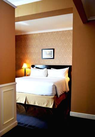Imagen de la habitación del Hotel Royal Kuningan. Foto 6