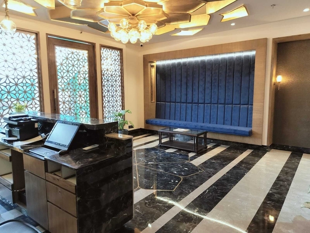 Imagen de los interiores del Hotel Royal Lakshmi Palace. Foto 19