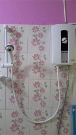 Imagen de la habitación del Hotel Royal Land Mae Klong. Foto 5