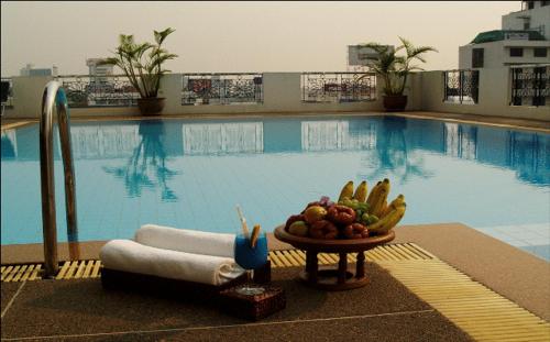 Imagen de la piscina del Hotel Royal Lanna. Foto 6