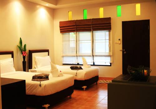 Imagen de la habitación del Hotel Royal Lee Resort and Spa. Foto 9