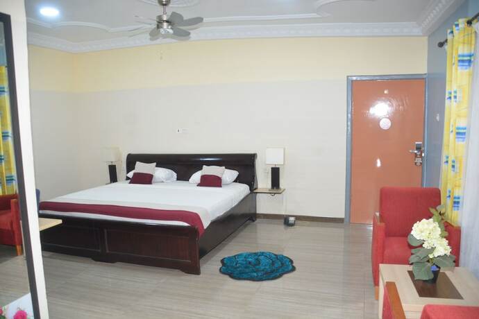 Imagen general del Hotel Royal Lee\'s. Foto 1