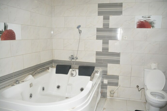 Imagen de la habitación del Hotel Royal Lee\'s. Foto 19