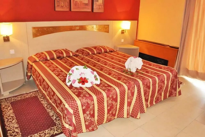 Imagen general del Hotel Royal Lido Resort and Spa. Foto 10