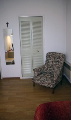 Imagen de la habitación del Hotel Royal, Lourdes. Foto 12