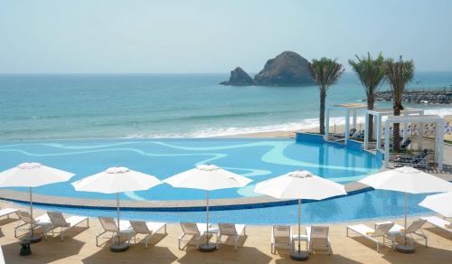 Imagen general del Hotel Royal M Al Aqah Beach Resort by Gewan. Foto 7