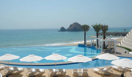 Imagen general del Hotel Royal M Al Aqah Beach Resort by Gewan. Foto 9