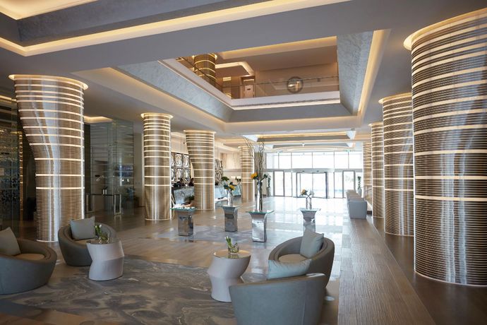 Imagen de los interiores del Hotel Royal M and Resort Abu Dhabi. Foto 21