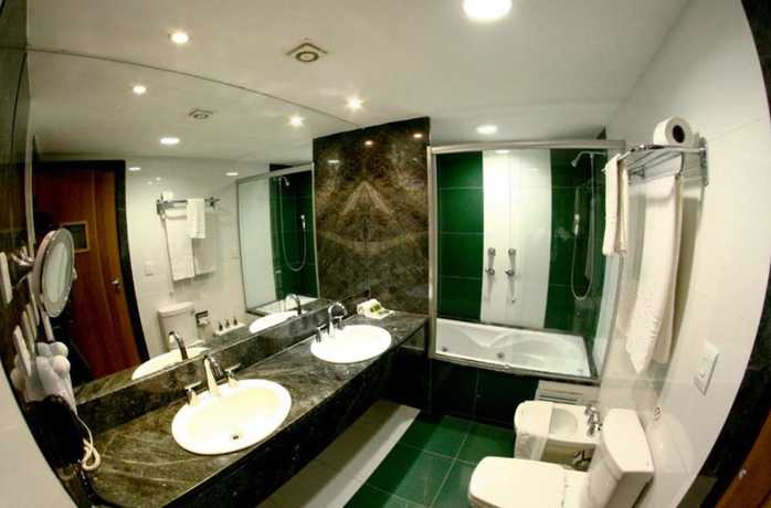 Imagen de la habitación del Hotel Royal Maca&eacute; Palace. Foto 4