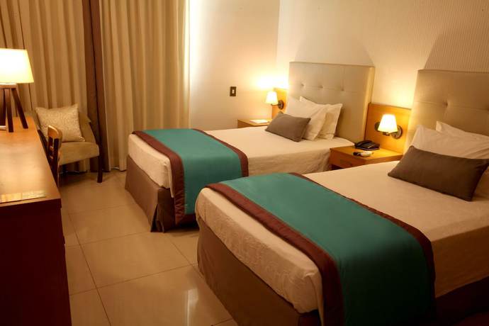 Imagen de la habitación del Hotel Royal Maca&eacute; Palace. Foto 13