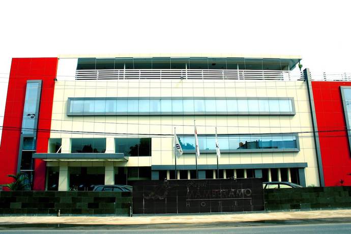 Imagen de los interiores del Hotel Royal Mamberamo. Foto 20