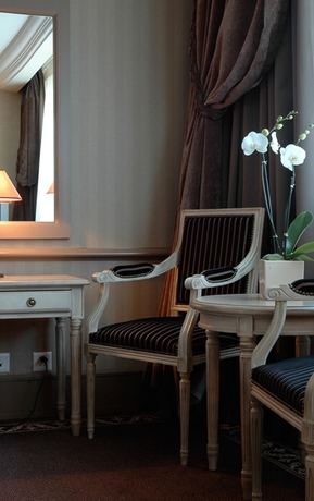 Imagen de la habitación del Hotel Royal Manotel. Foto 5