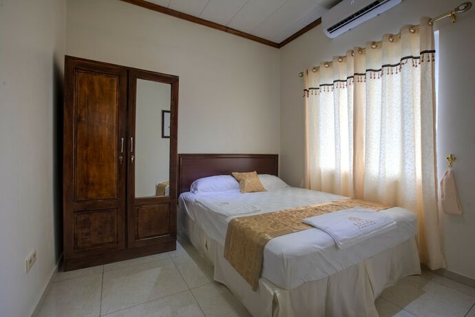 Imagen de la habitación del Hotel Royal Mansion. Foto 14