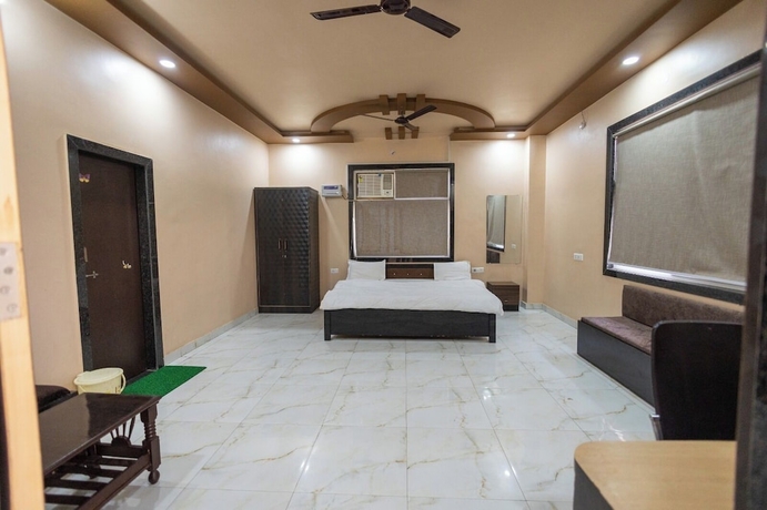 Imagen de la habitación del Hotel Royal Mansion Lawns. Foto 1