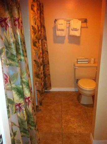 Imagen de la habitación del Hotel Royal Mansions Oceanfront Condominium Resort. Foto 4