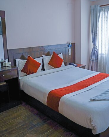 Imagen de la habitación del Hotel Royal Mantra. Foto 19
