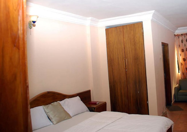 Imagen de la habitación del Hotel Royal Marble. Foto 6