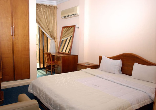 Imagen de la habitación del Hotel Royal Marble. Foto 9