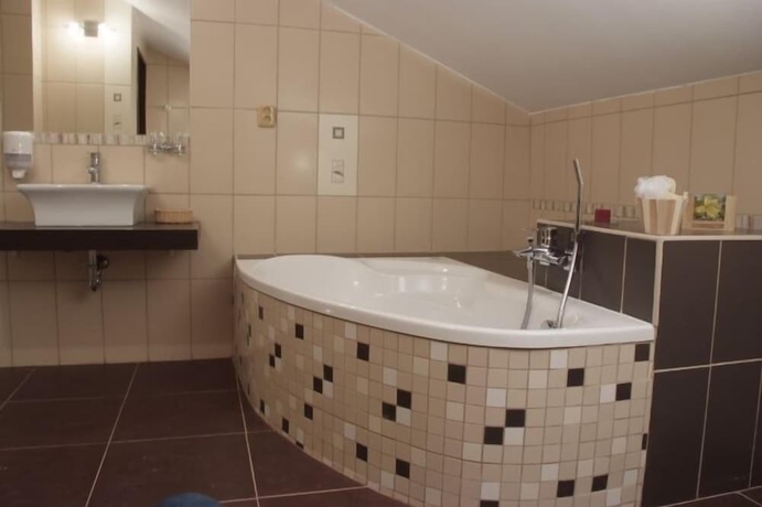 Imagen de la habitación del Hotel Royal Marianske Lazne. Foto 11