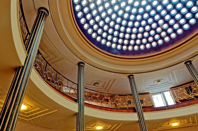 Imagen de los interiores del Hotel Royal Maritime. Foto 14