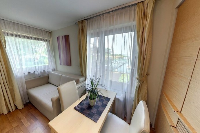 Imagen de la habitación del Hotel Royal Mediterran. Foto 4