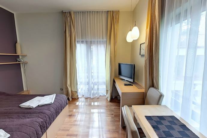 Imagen de la habitación del Hotel Royal Mediterran. Foto 7