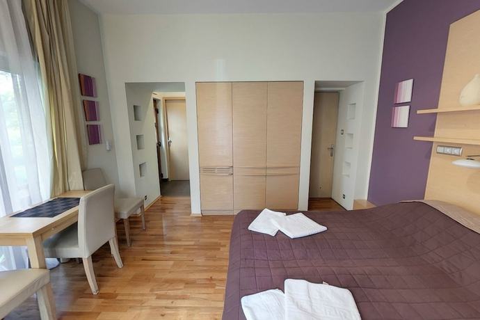 Imagen de la habitación del Hotel Royal Mediterran. Foto 8