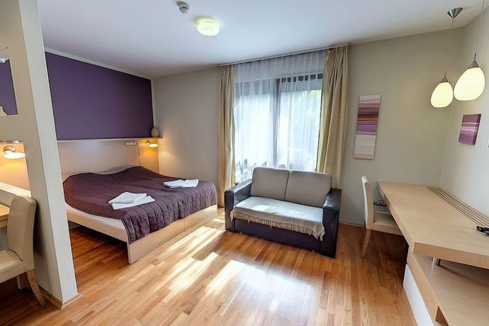 Imagen de la habitación del Hotel Royal Mediterran. Foto 12