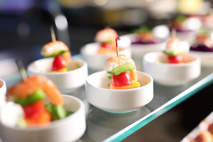 Imagen del bar/restaurante del Hotel Royal Mediterranean. Foto 9