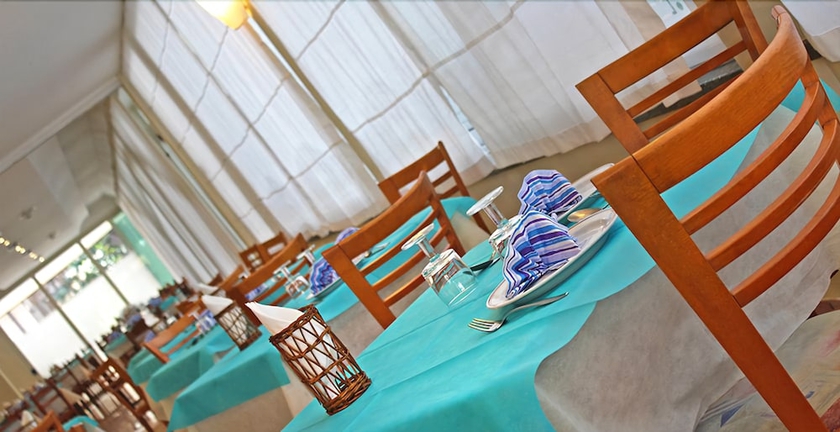 Imagen del bar/restaurante del Hotel Royal, Misano Adriatico. Foto 4