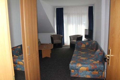 Imagen de la habitación del Hotel Royal Montana. Foto 8