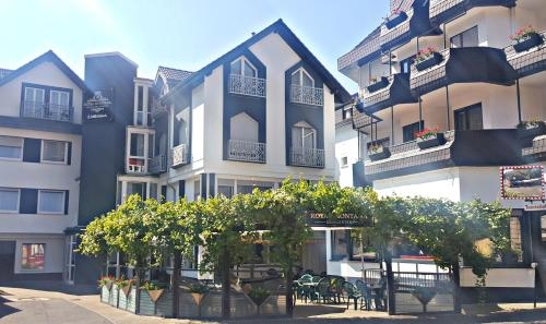 Imagen general del Hotel Royal Montana. Foto 2