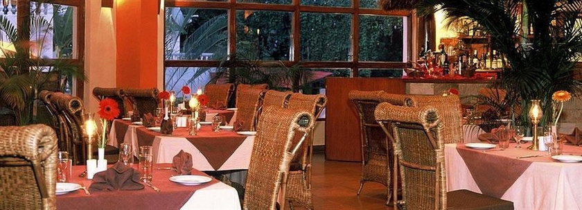 Imagen del bar/restaurante del Hotel Royal Monterio. Foto 4