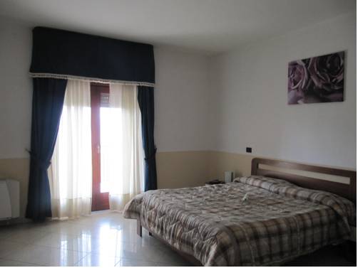 Imagen de la habitación del Hotel Royal Montevergine. Foto 11