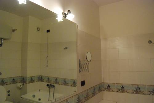 Imagen de la habitación del Hotel Royal Montevergine. Foto 13