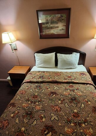 Imagen de la habitación del Hotel Royal Motel. Foto 20