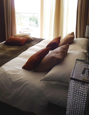 Imagen de la habitación del Hotel Royal Mougins Golf Resort. Foto 6