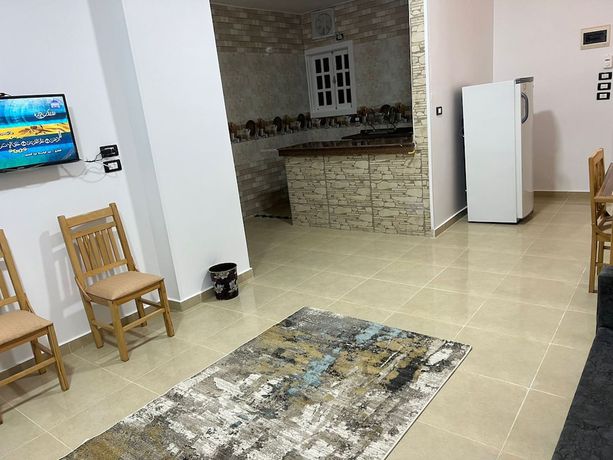 Imagen de la habitación del Hotel Royal Mountain, New Al Qarnh City. Foto 9