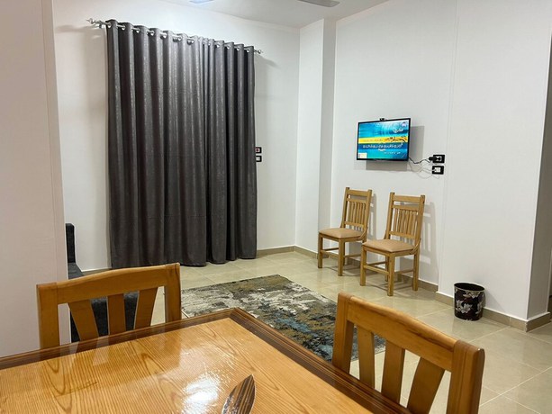 Imagen de la habitación del Hotel Royal Mountain, New Al Qarnh City. Foto 19