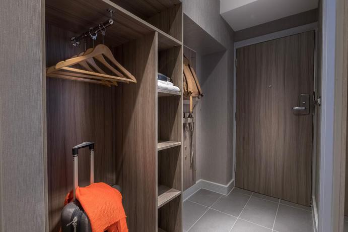 Imagen de la habitación del Hotel Royal National. Foto 22